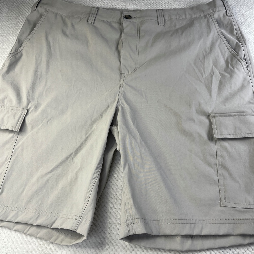 Eddie Bauer Mens Outdoor Cargo Shorts Gray EM41SH319 Size 42 Nylon Spandex‎
